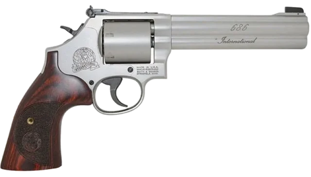 Smith & Wesson 686 International 6"